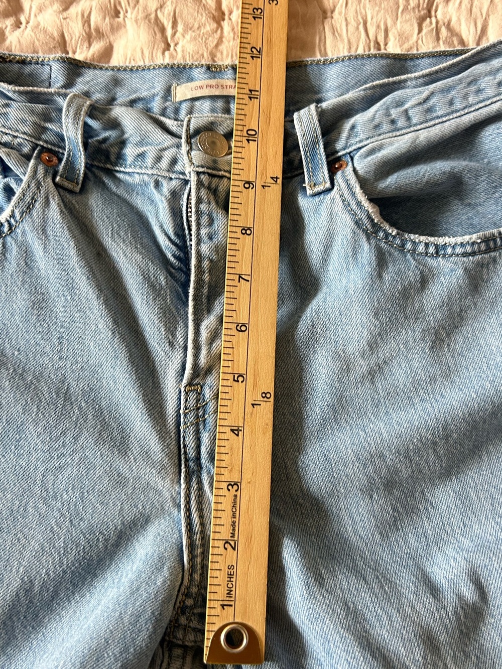 Levi's Light Blue Straight Leg Jeans - Picture 8 of 10